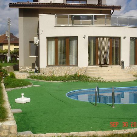 Guest House Camellia Berkovitsa Exterior photo
