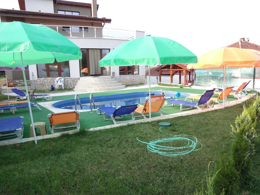 Guest House Camellia Berkovitsa Exterior photo