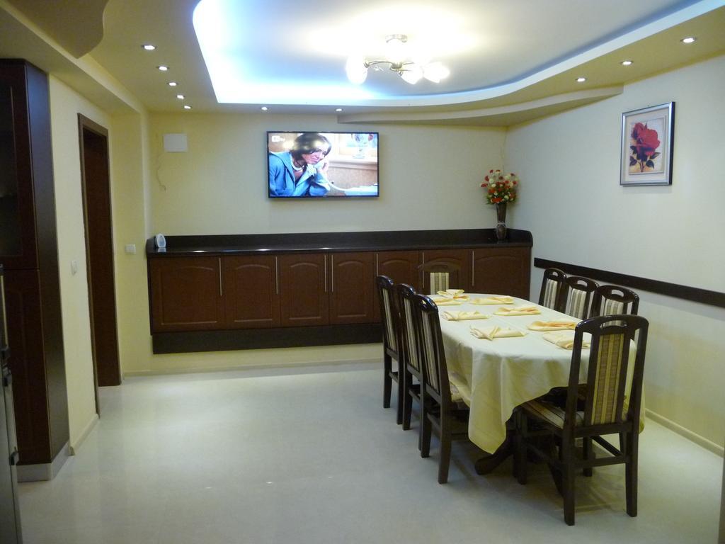 Guest House Camellia Berkovitsa Exterior photo