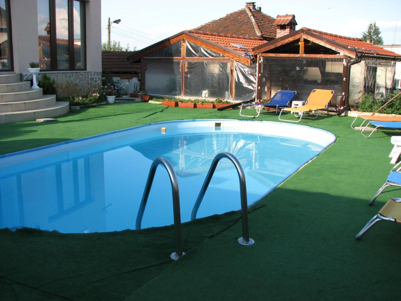 Guest House Camellia Berkovitsa Exterior photo