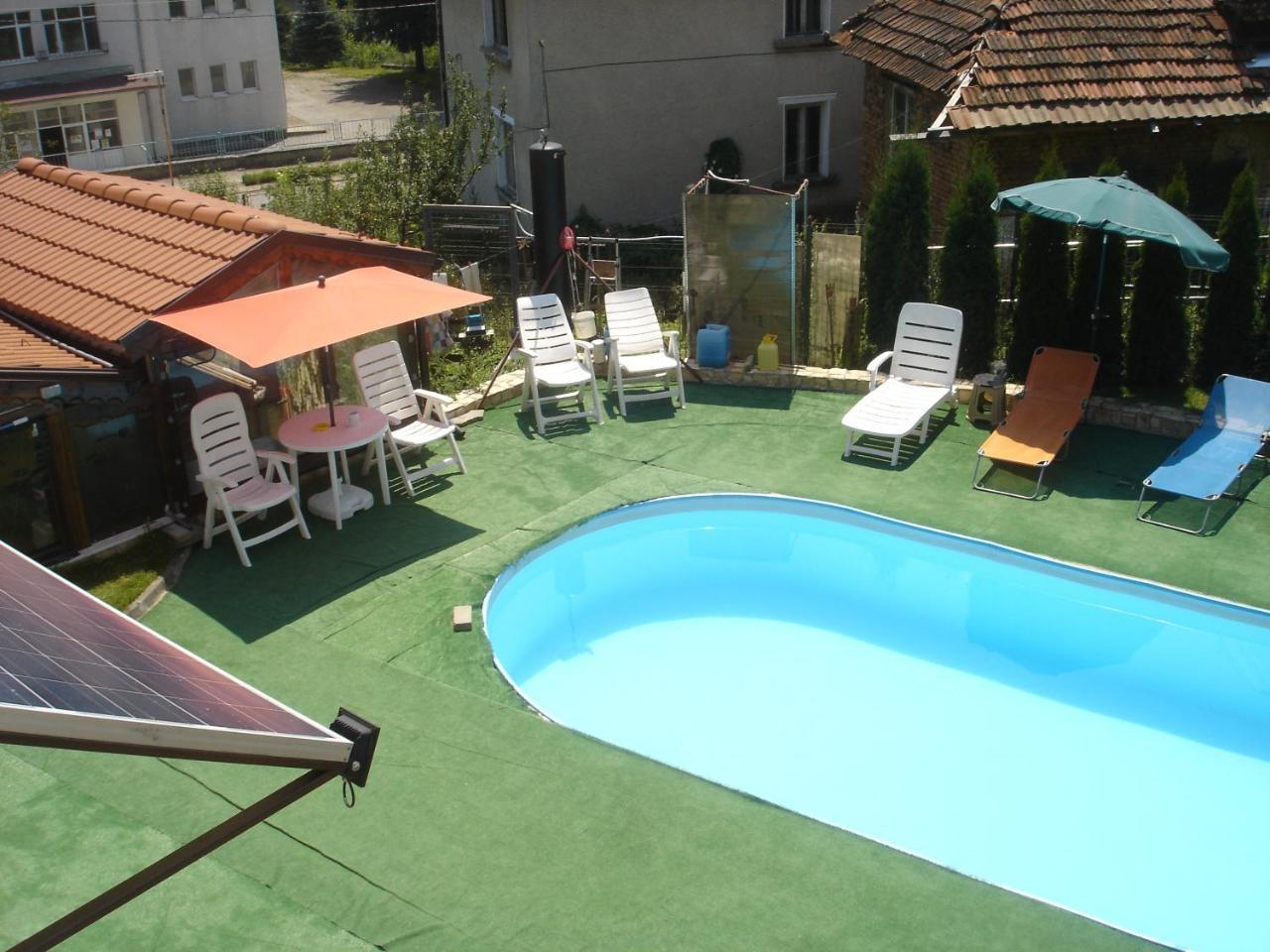 Guest House Camellia Berkovitsa Exterior photo